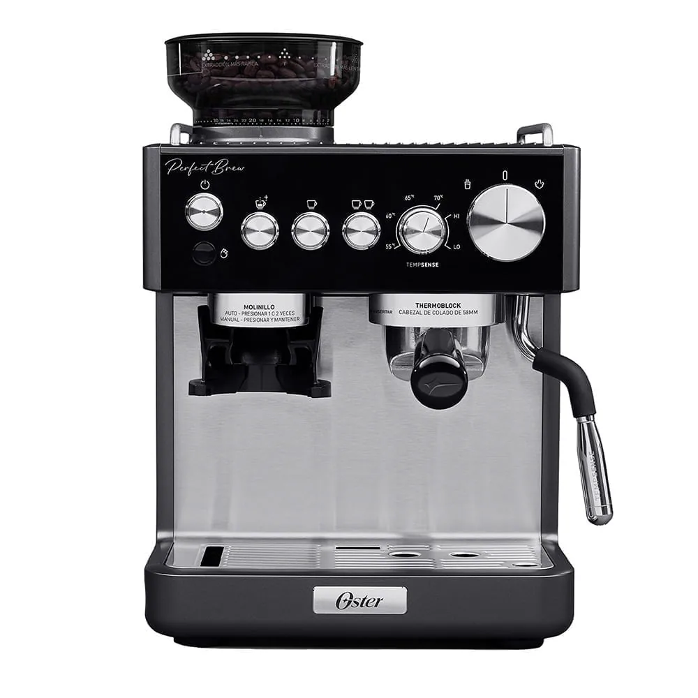 Oster Nova Perfect Brew preta de frente, com o painel e o seletor redondo